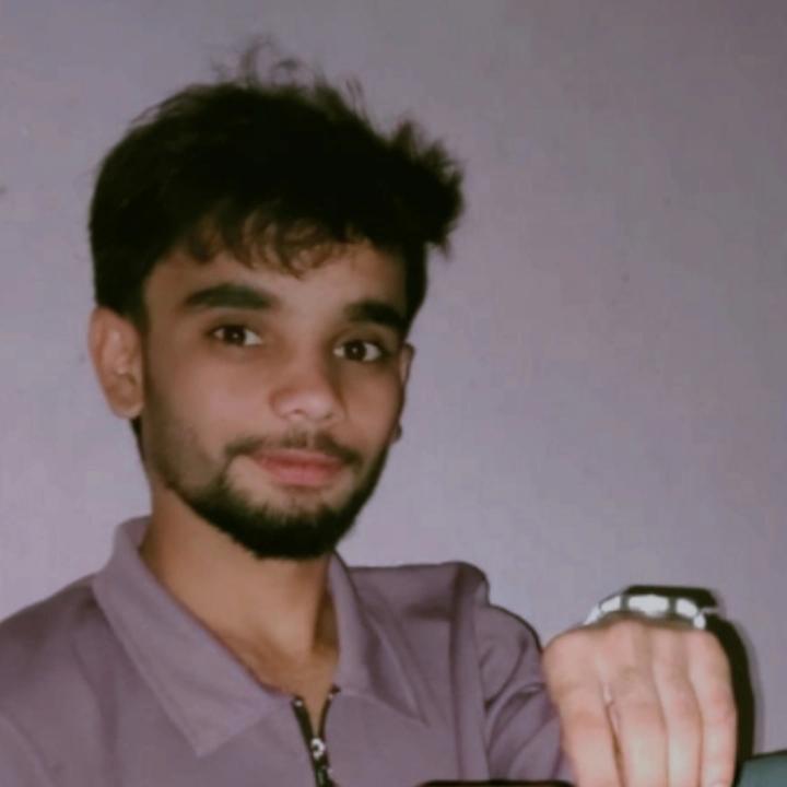 MANOJ N