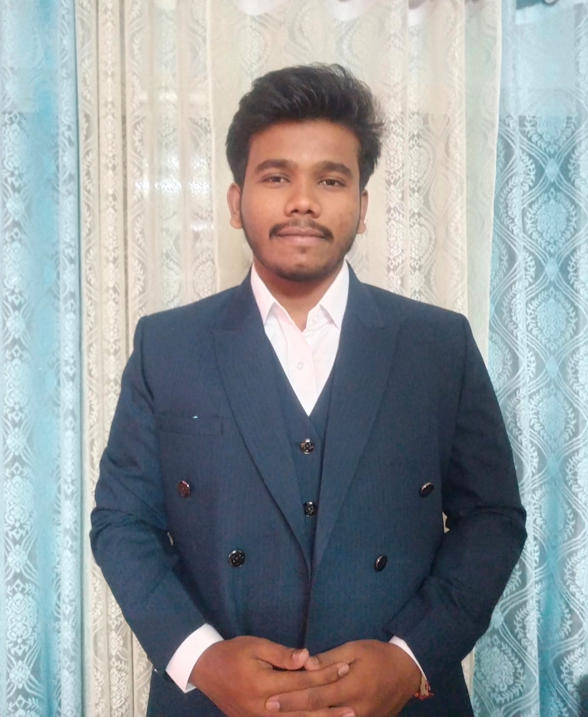 Prathamesh Holay