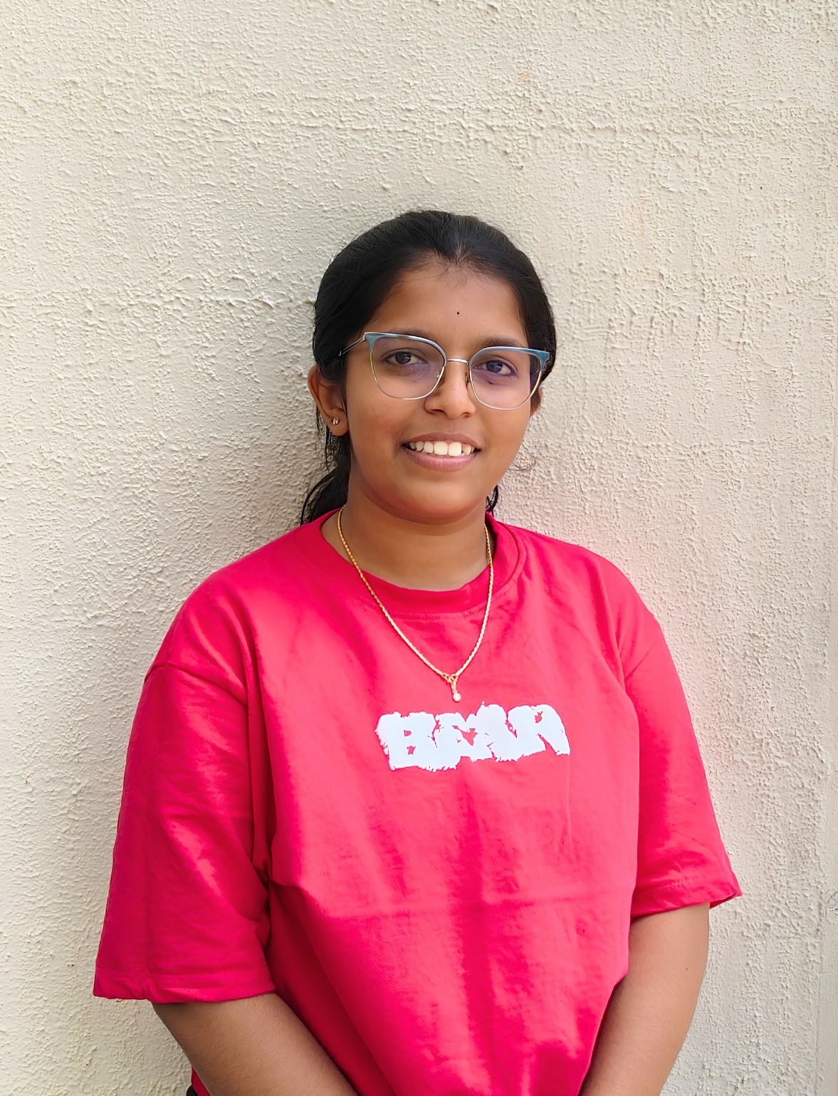 Sakshi M