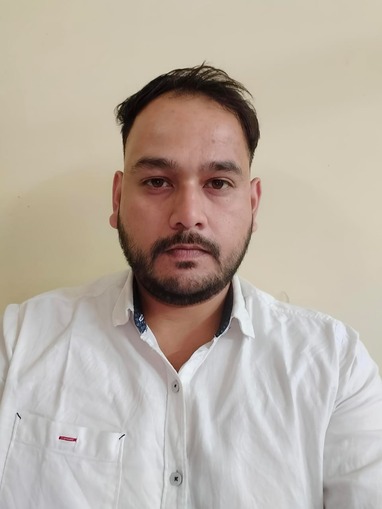 Dr SIDHANT KHULBE