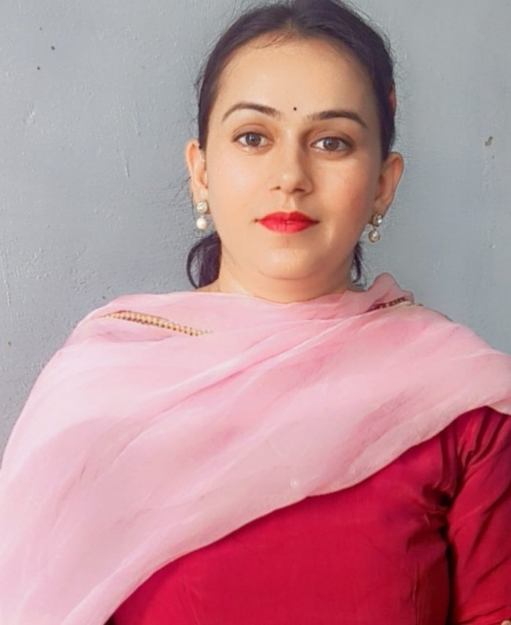 DR. AMANDEEP KAUR
